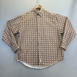 Natural Issue Men's Wrinkle-Free Long Sleeve Button Up Shirt Size Medium